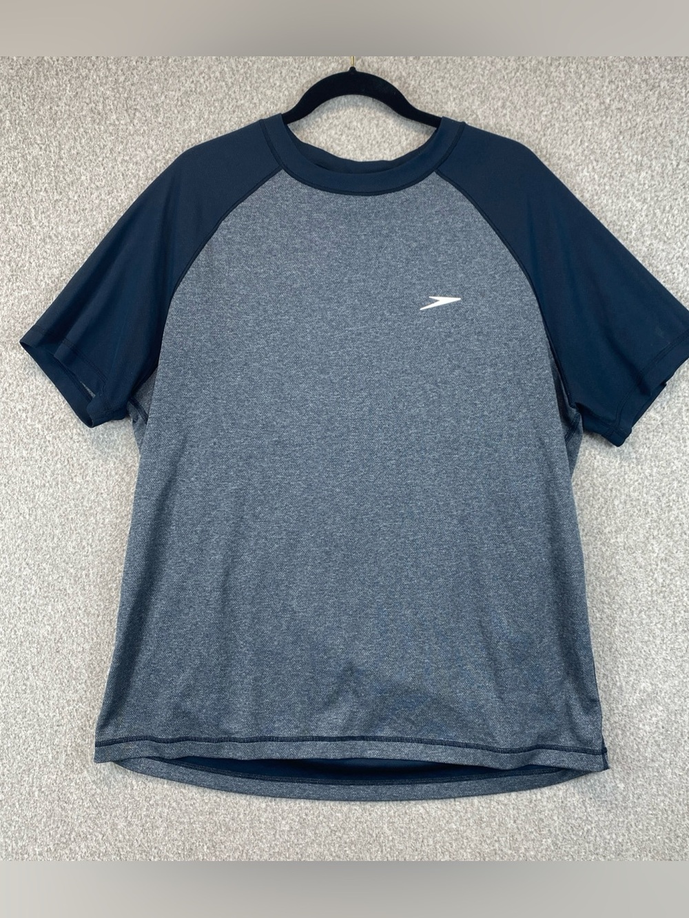 Speedo Menโs XL Performance Shirt Blockthburn UV Protection Blue Gray swim rash